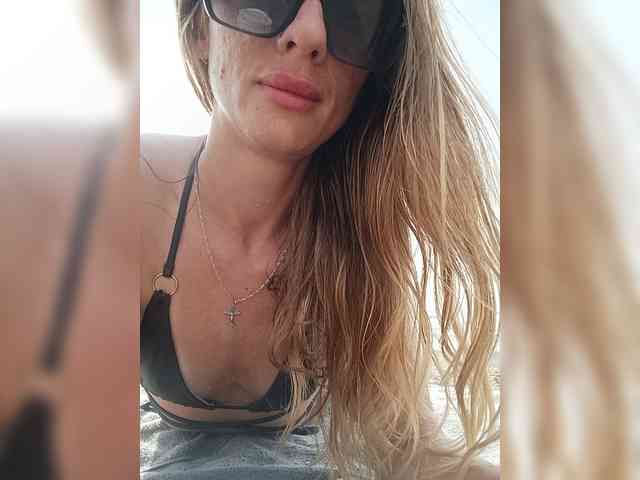 AnyaSweet webcam