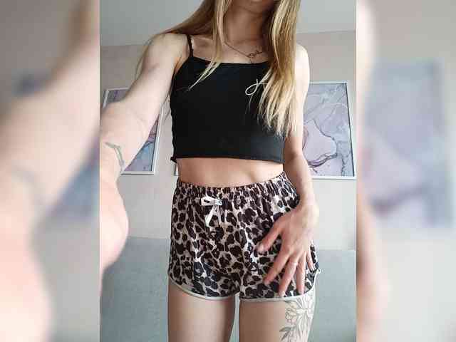 AnyaSweet webcam