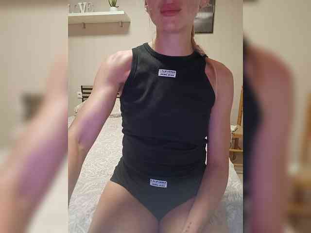 AnyaSweet webcam