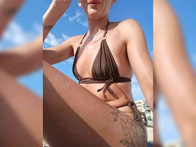 AnyaSweet18