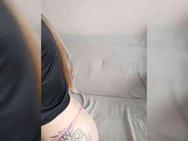 AnyaSweet webcam