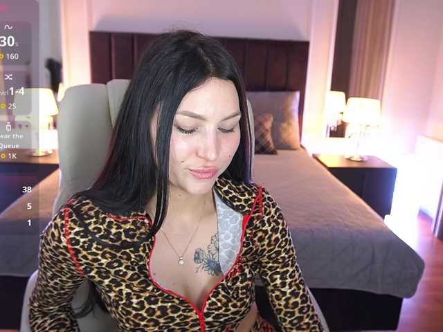 EliseVelour's BongaCams show and profile