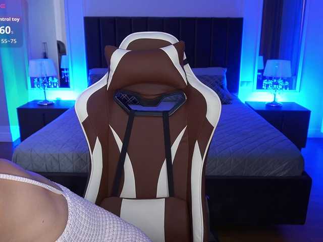 EliseVelour Cam en direct sur BongaCams