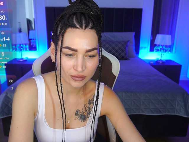 EliseVelour live cam on BongaCams