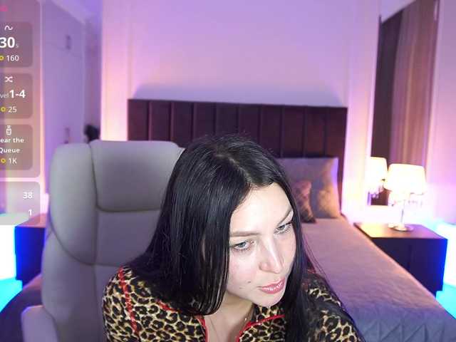 EliseVelour's BongaCams show and profile