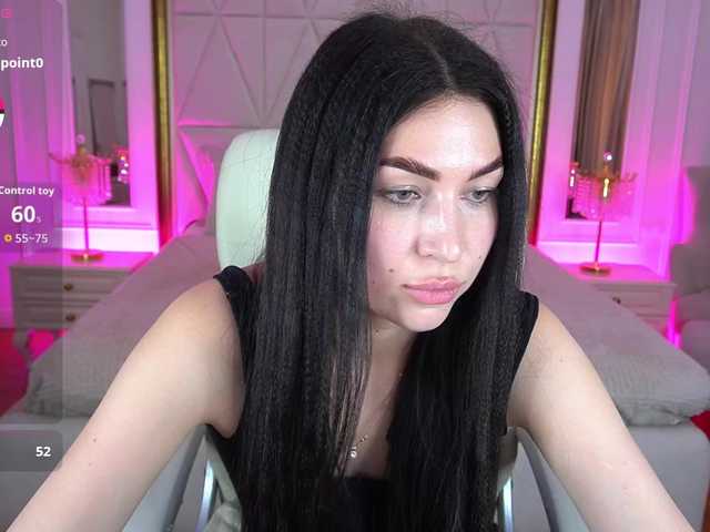 EliseVelour live cam