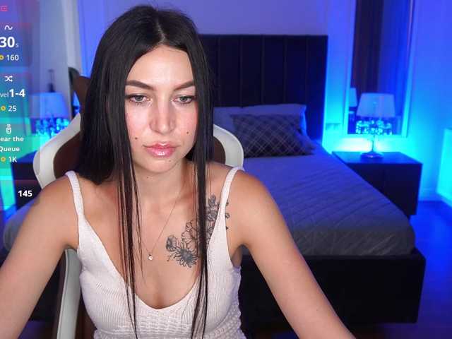 EliseVelour live webcam show