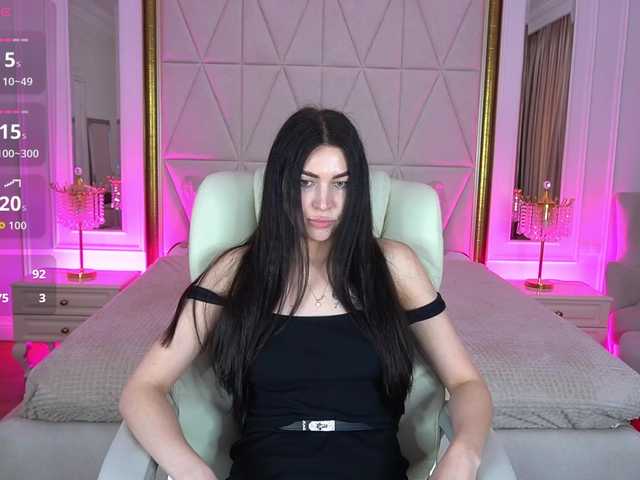 EliseVelour's BongaCams show and profile