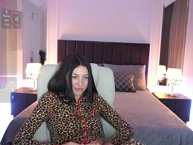 EliseVelour's BongaCams show and profile