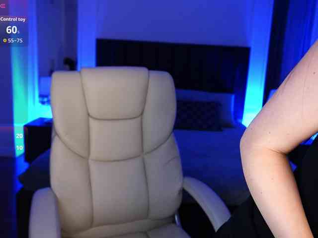 EliseVelour webcam