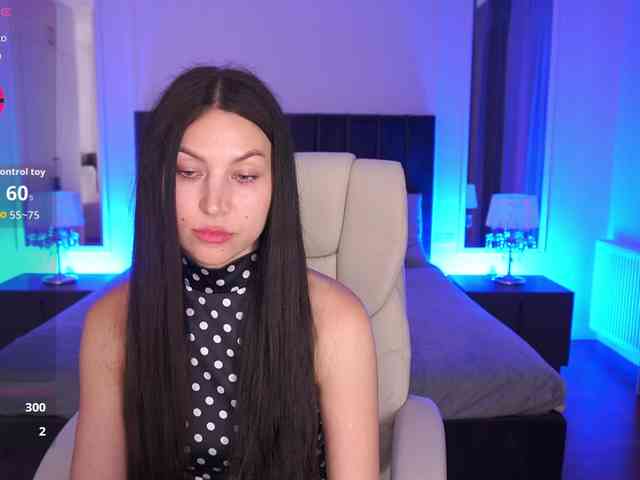 EliseVelour webcam
