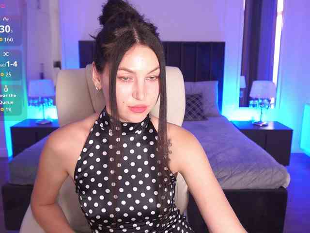 EliseVelour webcam