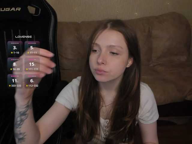 Giai's BongaCams show and profile