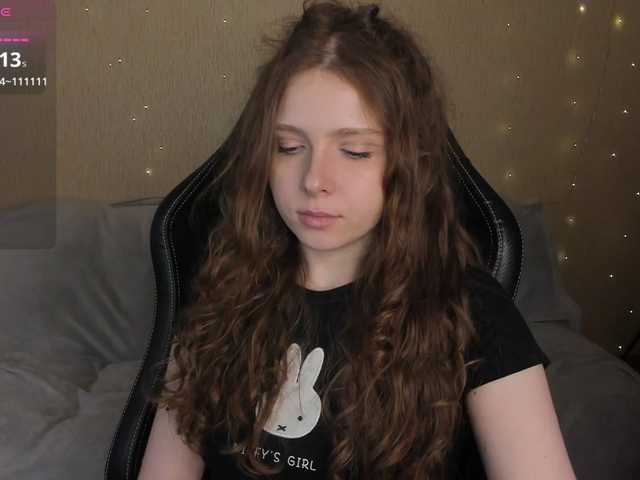 Giai's BongaCams show and profile