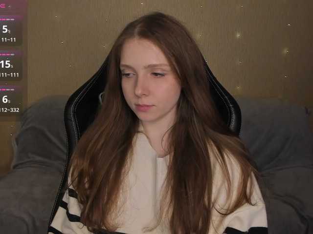 Giai's BongaCams show and profile