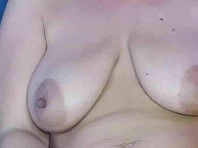 Modella: Deezylicious