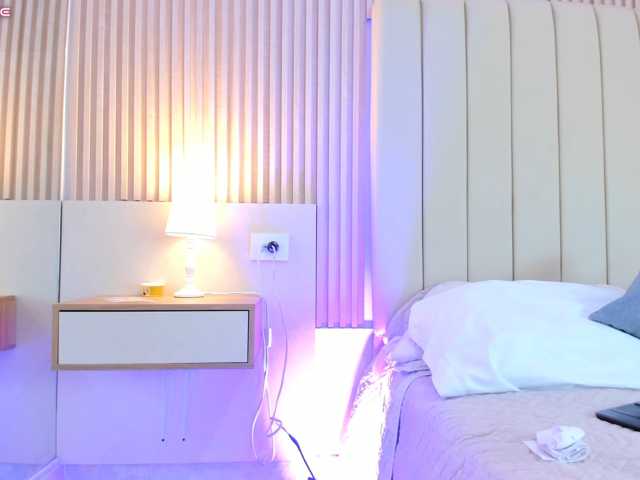 lailaatyler live cam on BongaCams