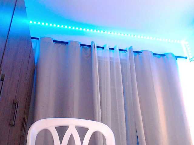 lailaatyler live cam on BongaCams