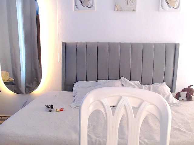 lailaatyler live webcam show