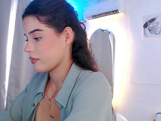 lailaatyler's BongaCams show and profile