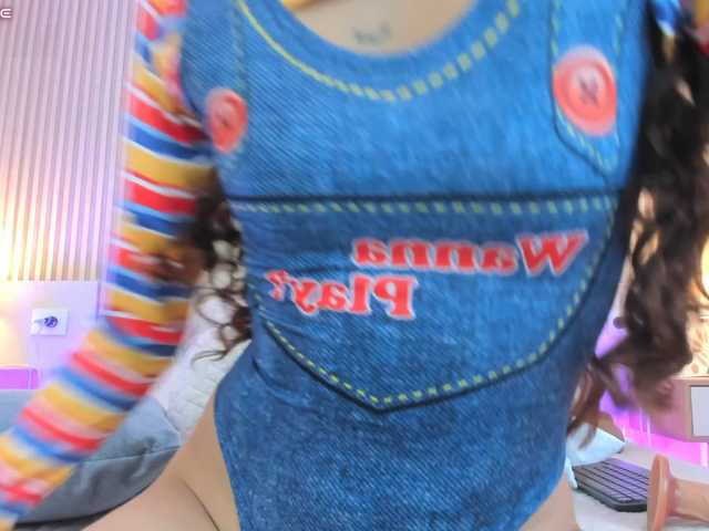 lailaatyler live cam on BongaCams