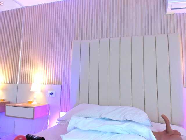 lailaatyler live cam on BongaCams