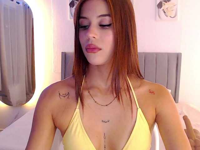 lailaatyler live cam on BongaCams