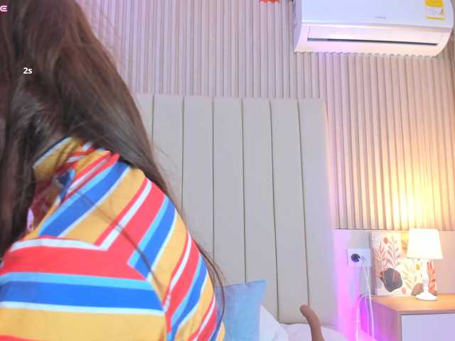 lailaatyler live cam on BongaCams