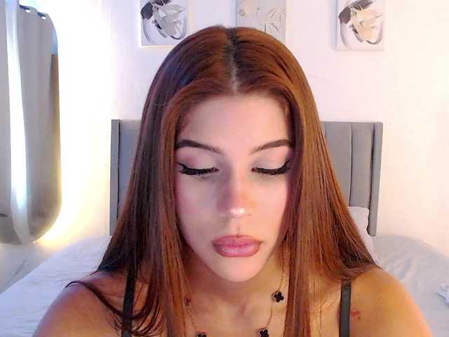 lailaatyler live webcam show