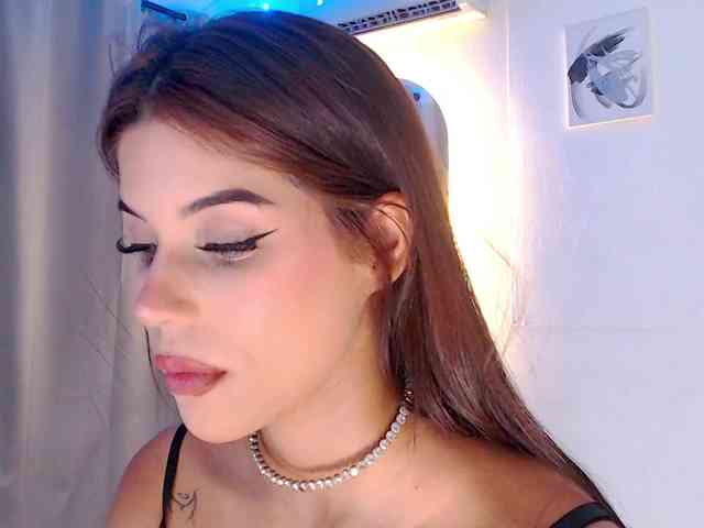 lailaatyler webcam