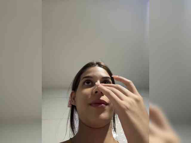 lailaatyler webcam