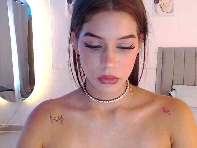 lailaatyler webcam