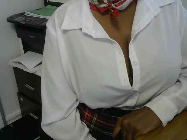 missytrig1 webcam