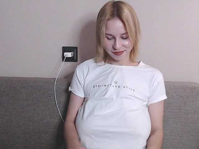 RoyAngela live cam on BongaCams