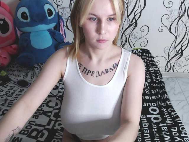 RoyAngela's BongaCams show and profile