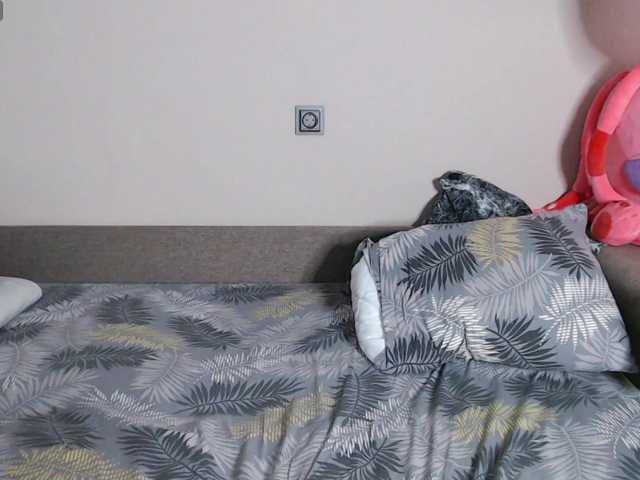 RoyAngela live cam on BongaCams