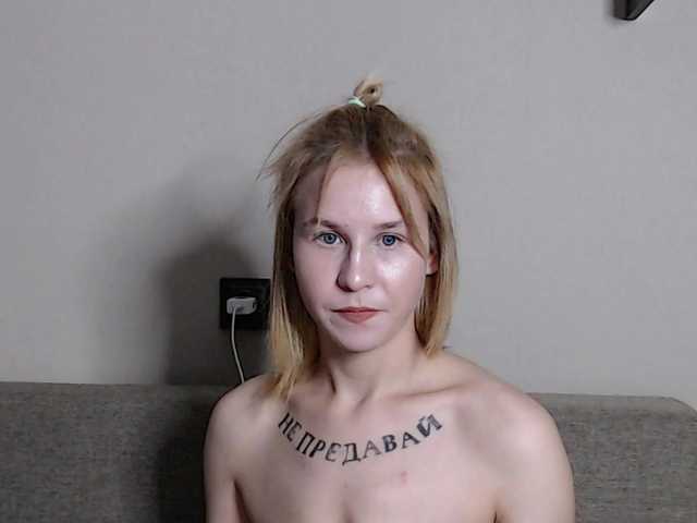 RoyAngela live cam on BongaCams