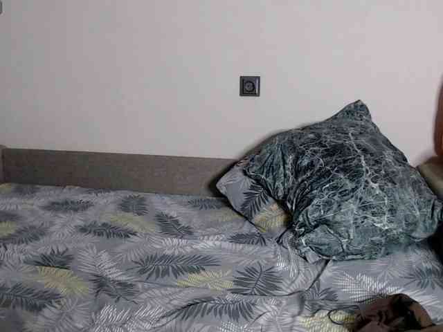 RoyAngela webcam