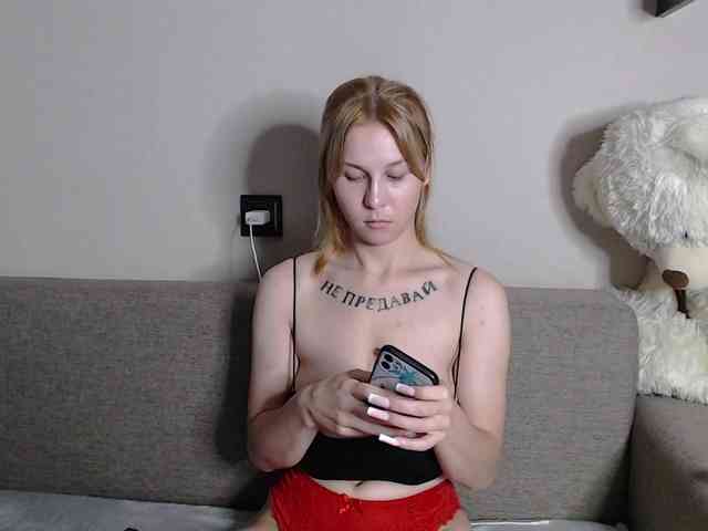 RoyAngela webcam