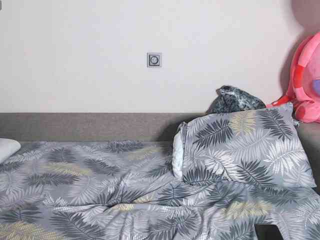RoyAngela webcam