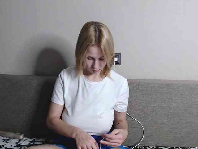 RoyAngela webcam