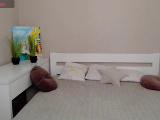 LindaSei Porn Show