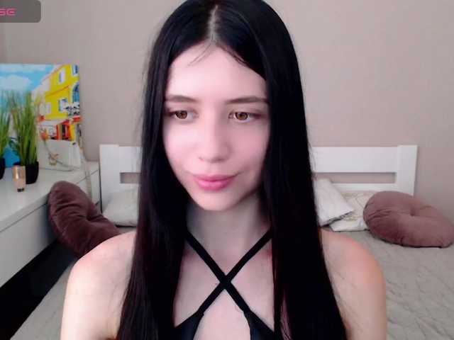 LindaSei live cam on BongaCams