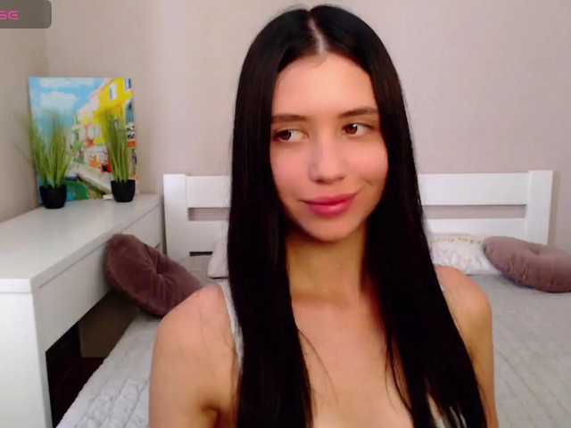 LindaSei live cam on BongaCams