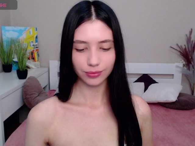 LindaSei live cam on BongaCams