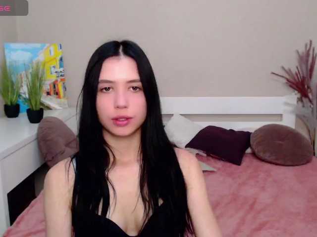 LindaSei live cam preview