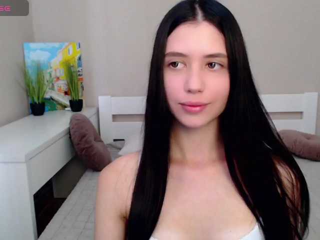LindaSei live cam on BongaCams