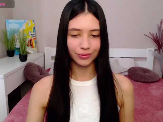 LindaSei live cam on BongaCams