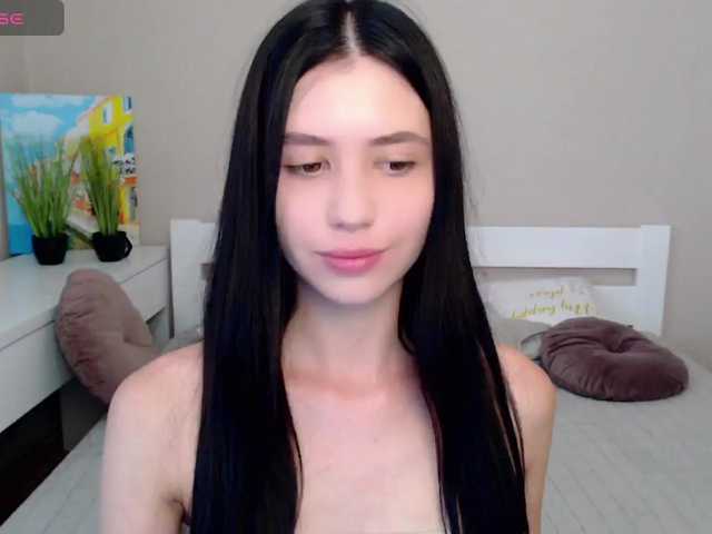 LindaSei live cam on BongaCams