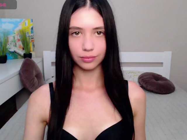 LindaSei live cam on BongaCams